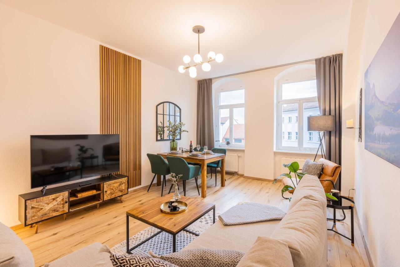 Meißen Fynbos Apartments Theaterblick, Historisch & Stilvoll, Parkplatz מראה חיצוני תמונה