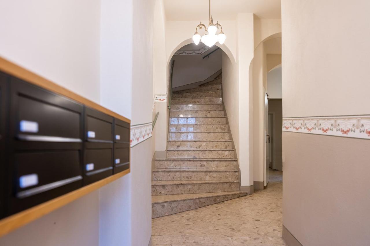 Meißen Fynbos Apartments Theaterblick, Historisch & Stilvoll, Parkplatz מראה חיצוני תמונה