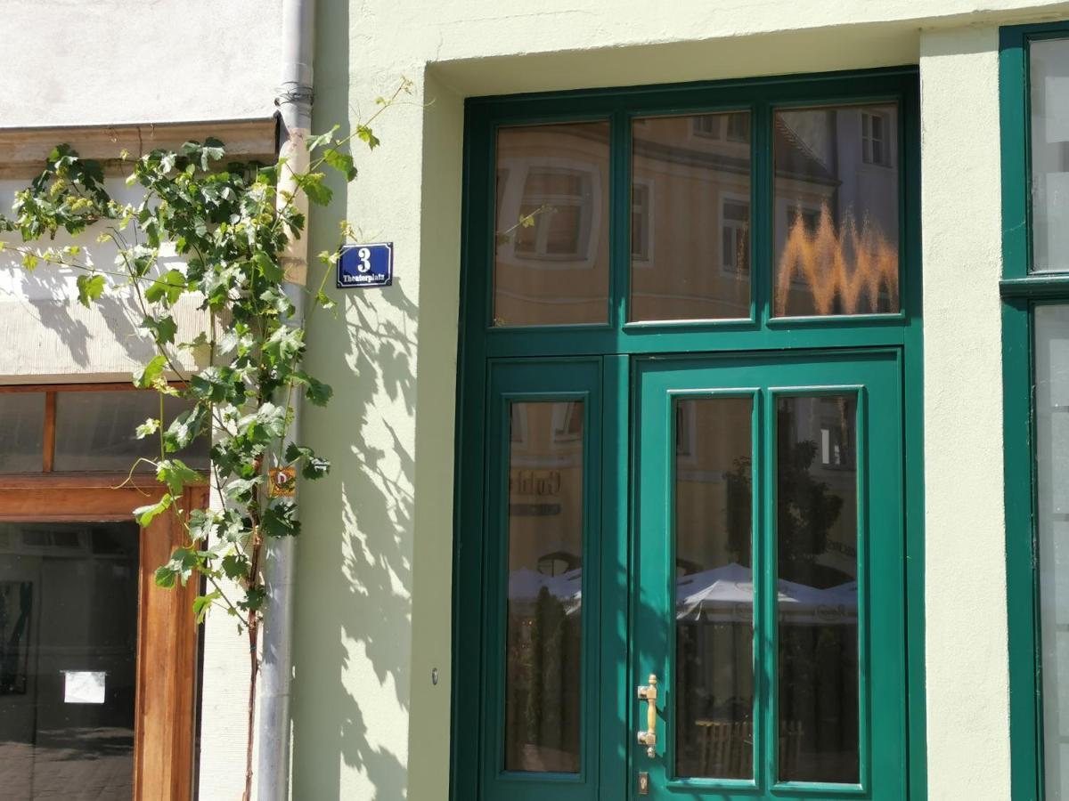 Meißen Fynbos Apartments Theaterblick, Historisch & Stilvoll, Parkplatz מראה חיצוני תמונה
